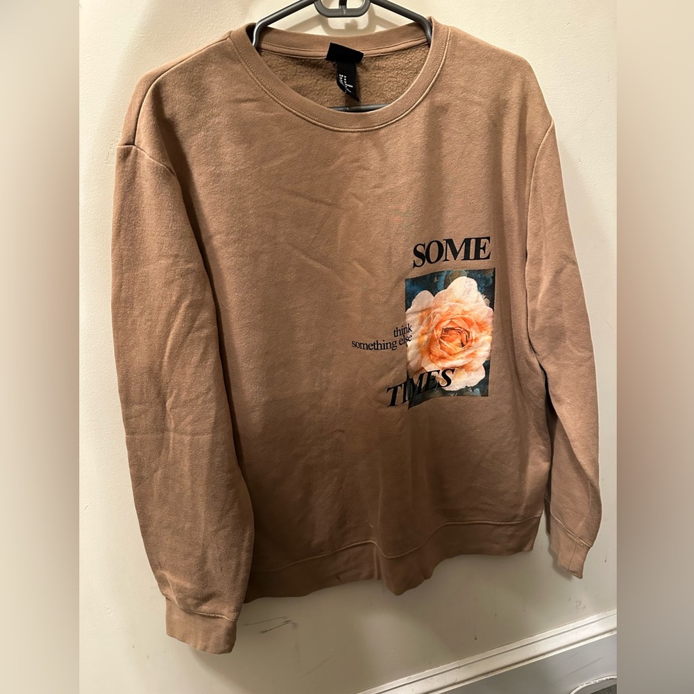 H&M Pullover Crewneck - Floral/Text Graphic - Men’s
